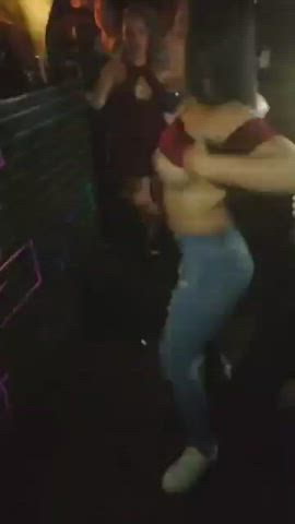 Amateur tits Busty Club Exhibitionist Flashing Nightclub Public boobies Porn GIF