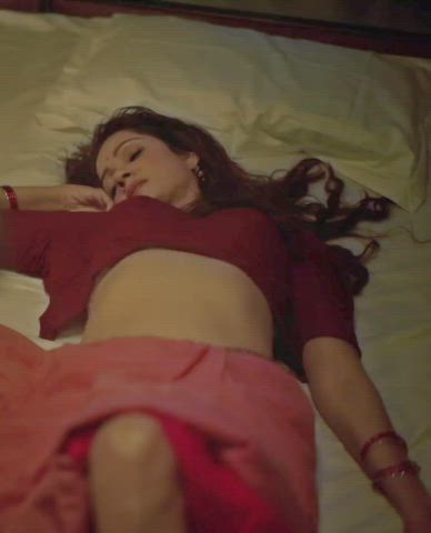 asian Bed Sex Bollywood Celebrity Desi Indian MILF Saree Sex Porn GIF