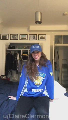 Amateur Brunette pretty OnlyFans Pierced Smile Porn GIF