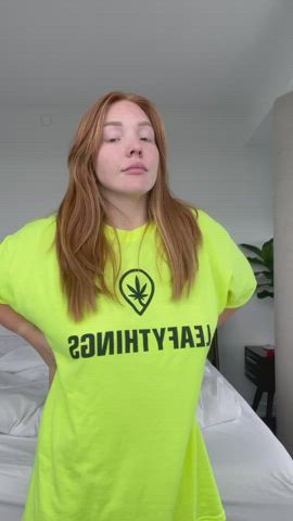 Amateur gigantic melons tits Bouncing boobies OnlyFans redhead boobies Titty Drop Porn GIF