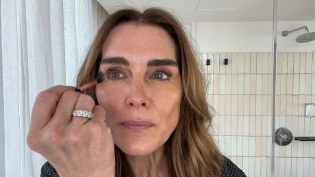 Watch Brooke Shields S Guide To Less Is More Makeup And Skin Care In Your 50s Secrets