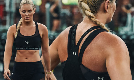 Lindsay Vonn Puts Her Chiseled Abs Front And Center As Under Armour Ambassador Sports New Collection Mail