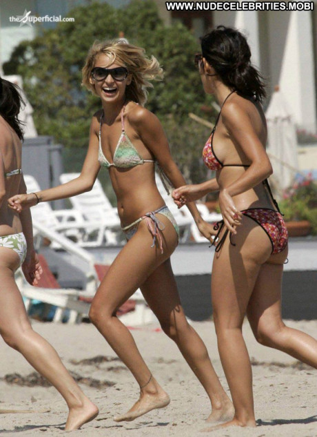 Nicole Richie Cute Bikini Posing Hot Nude Nude Scene Beach Babe Celebrity Celebrity Posing
