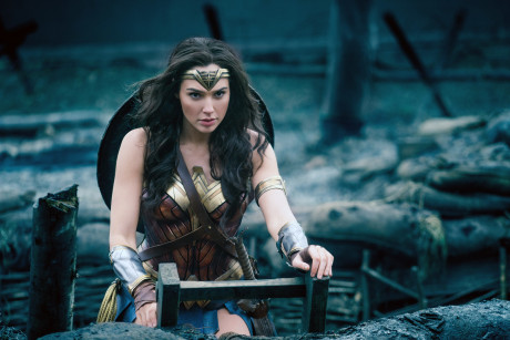 James Cameron Called Wonder Woman An Objectified Icon Which Misses The Film S Teen