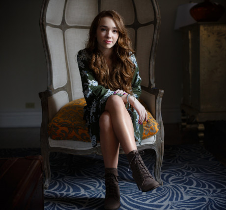 On The Americans Holly Taylor Plays A 15 Year Old Whose Whole Life Is A Lie The York